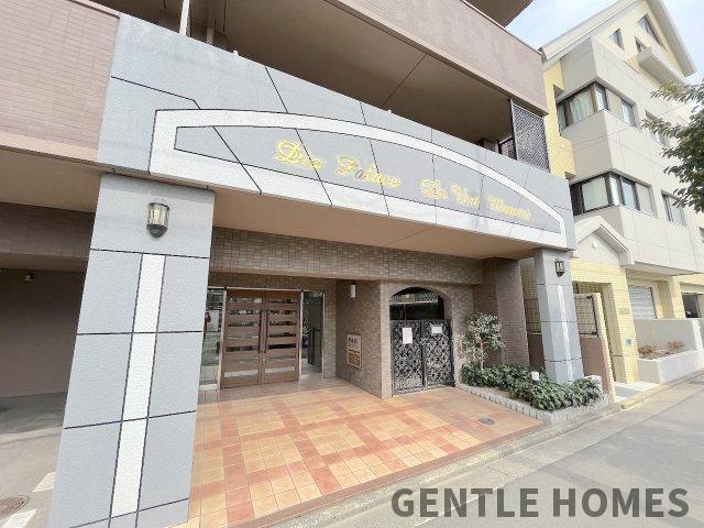 ダイアパレス ル・ベール室見のエントランス