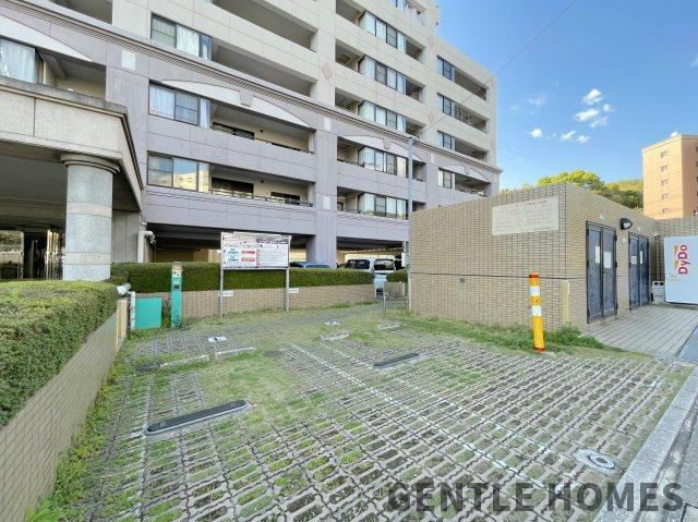 サンシティ博多南壱番館の駐車場