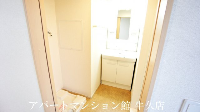 セイバリー・パークの独立洗面台