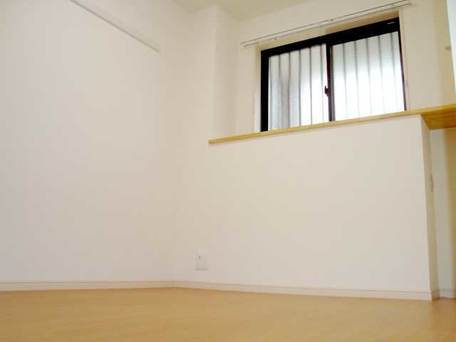 フラワーハウスの居間・リビング