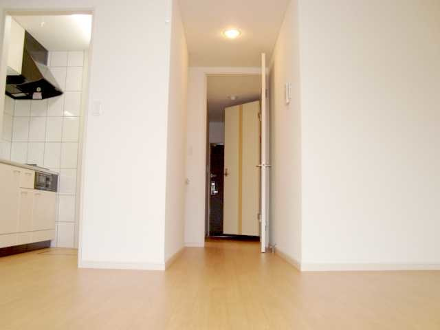 フラワーハウスの居間・リビング