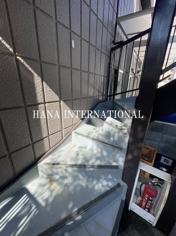 本町ハイツのエントランス