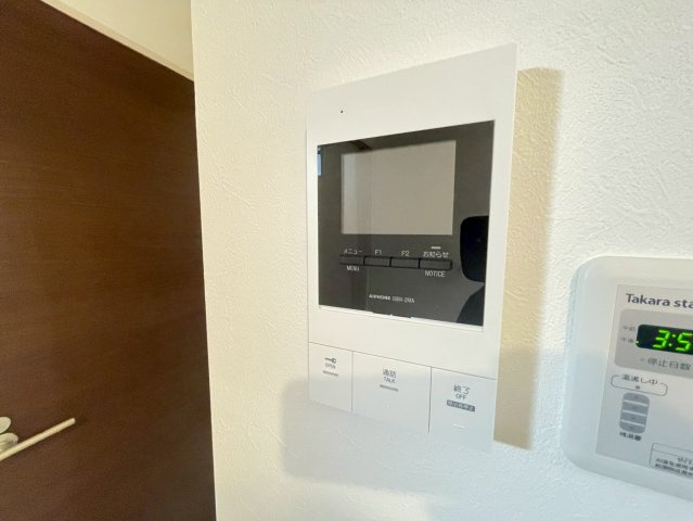 F asecia Dioneのセキュリティ