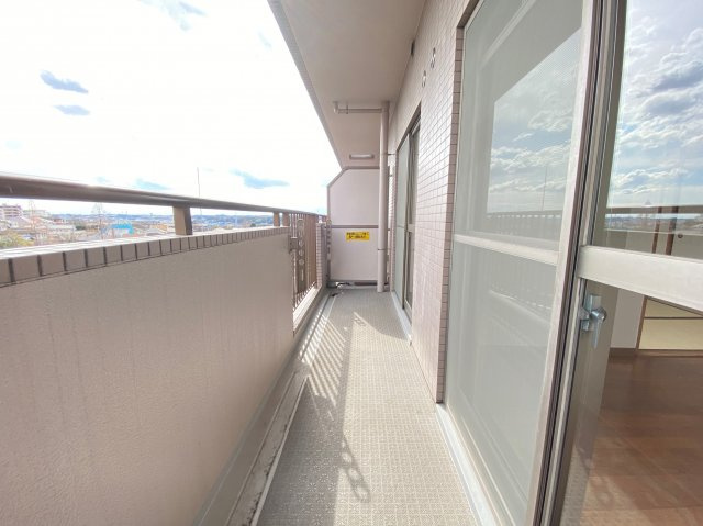 【バルコニー】