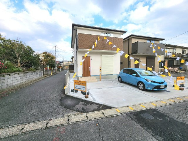 ーSUN COURT－サンコートー小倉南区下貫３丁目　【小倉南区　新築戸建て】の駐車場|前面道路は交通量も少なく駐車もしやすいですよ♪　【小倉南区　新築戸建て】