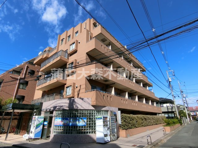 モン・プラースの外観