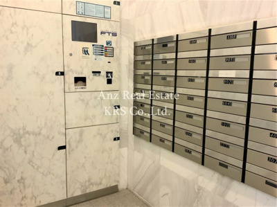 【その他共用部分】 | リーガル四ツ橋立売堀 | 大切な荷物の受け取りに便利な宅配ボックス設置！