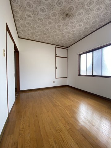 西野貸家の居間・リビング