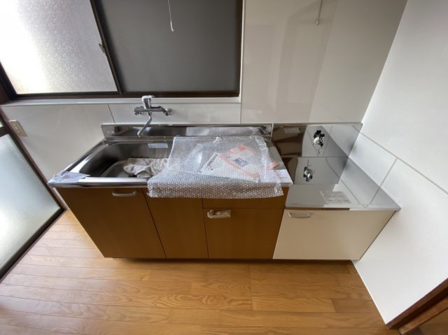 西野貸家のキッチン
