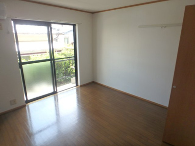 【居間・リビング】 | ヘーレンフラット | ゆったりとしたお部屋です