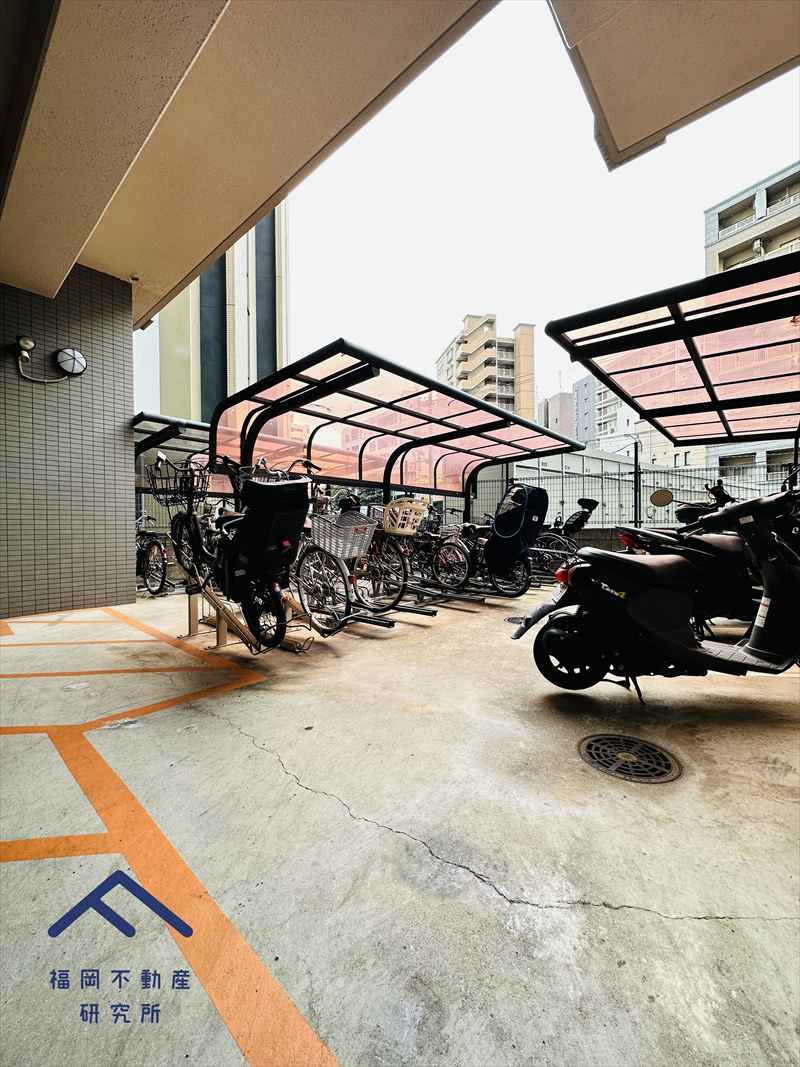 アンピール百年橋の駐車場