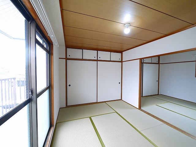 杉本マンションの和室|きれいな和室です
