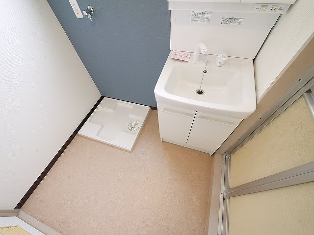杉本マンションの洗面所|洗面所です