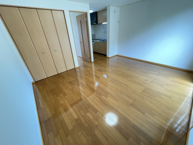 【寝室】