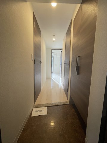 大阪市西区南堀江３丁目の賃貸マンションの玄関
