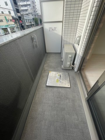 大阪市西区南堀江３丁目の賃貸マンションのバルコニー