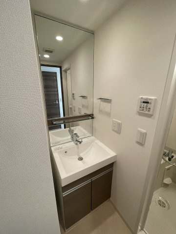 大阪市西区南堀江３丁目の賃貸マンションの洗面所