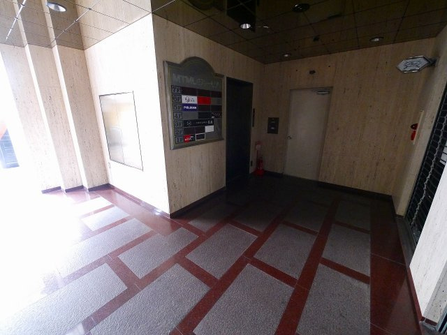 アルファプラザ