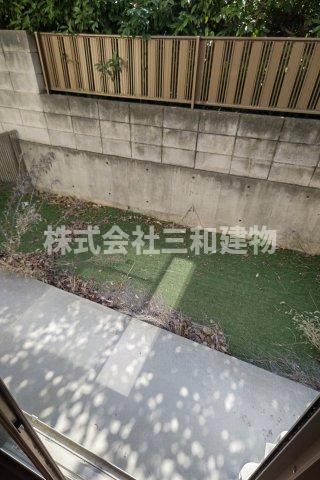 メゾン赤塚のバルコニー