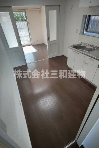 メゾン赤塚の居間・リビング