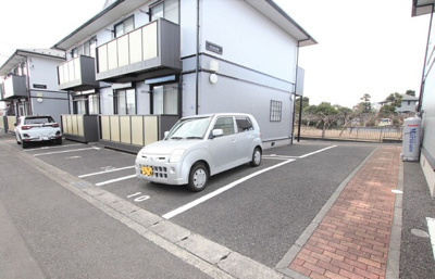 駐車場要空き確認