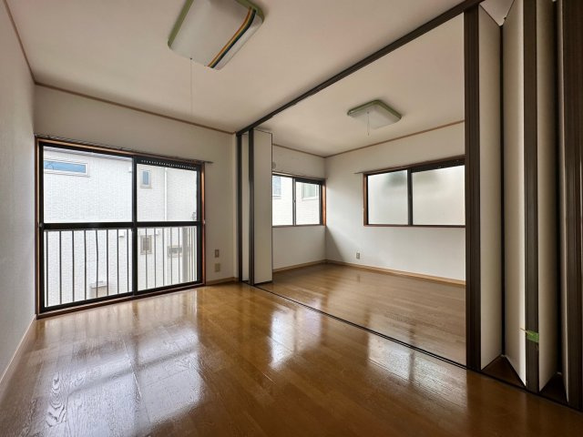 乗鞍借家の洋室|広々とした洋室です