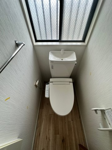乗鞍借家のトイレ|シンプルで使いやすいトイレです