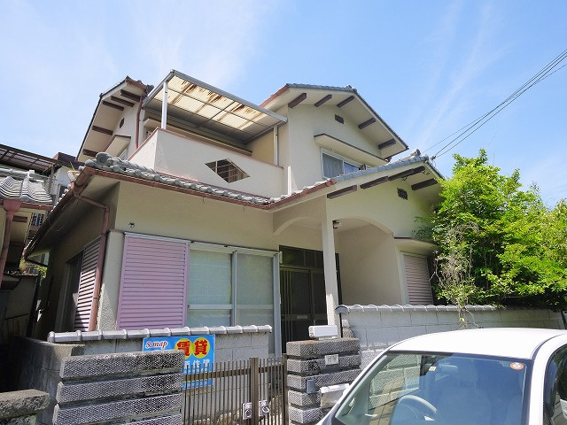 生駒市東菜畑2丁目戸建ての外観