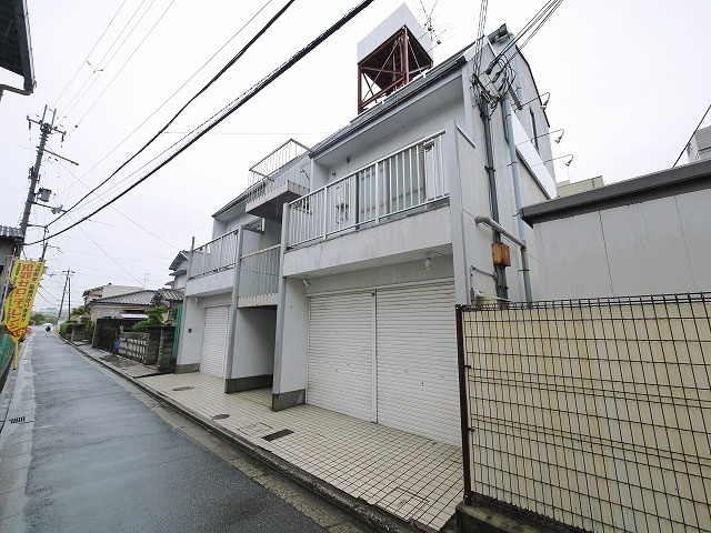 三都ビルの外観