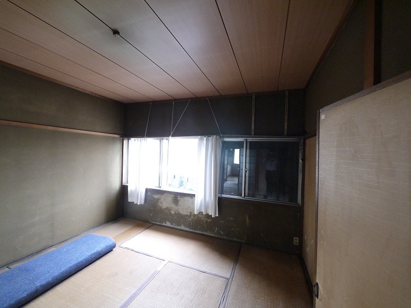 藤ノ木台店舗の和室