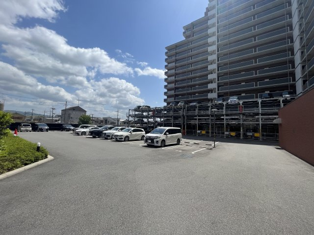 パデシオン京都大久保ザ・グランドレジデンスの駐車場|駐車場