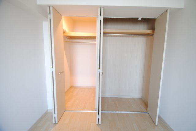 久留米市東櫛原町の賃貸マンションの収納