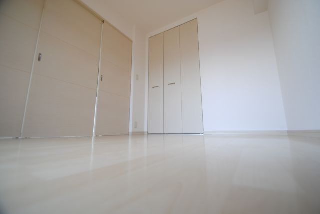 久留米市東櫛原町の賃貸マンションの寝室