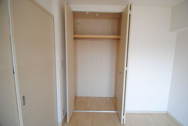 久留米市東櫛原町の賃貸マンションの収納