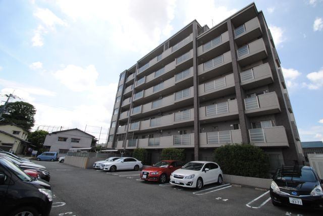 久留米市東櫛原町の賃貸マンションの外観