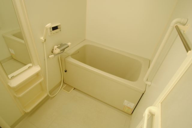 久留米市東櫛原町の賃貸マンションの浴室