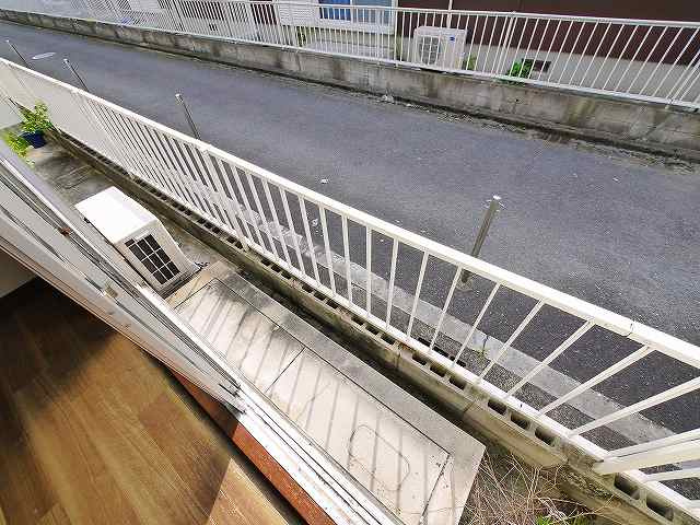 エクセルハイツ　Ａ棟のバルコニー
