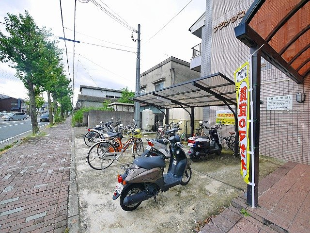 ブランジュール　ルナのその他共用部分|駐輪場も完備