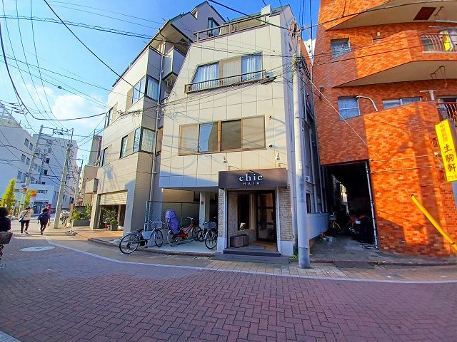 テリアビルの外観