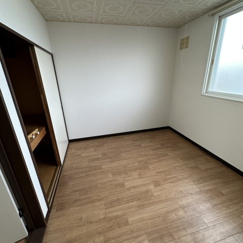セイコーハイツやすのの洋室