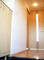 熊本市北区麻生田４丁目のアパートの玄関