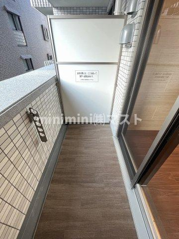 プレジオ難波ASIANのバルコニー