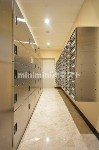 プレジオ難波ASIANのロビー