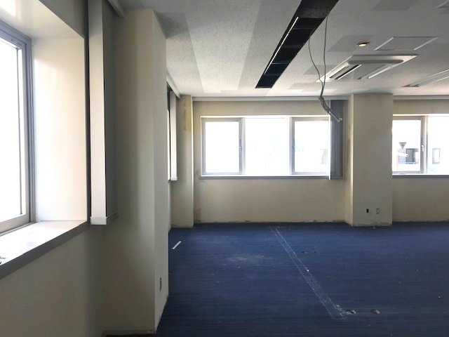 吉敷町スクエアビルの内装