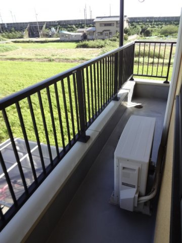 クラシオンのバルコニー|落ち着いた時間を過ごせるバルコニーです