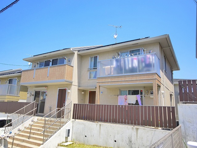 ラ　ヴィ　キャトルの外観