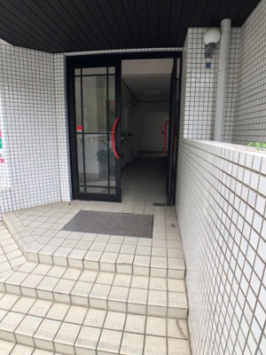 【エントランス】 | エクセーラUQ