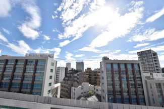 【展望】 | 即日のご見学も可能です！お気軽にお問い合わせください！
バルコニーからの眺望