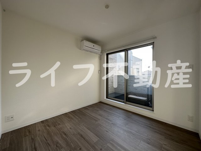 アート小若江の洋室|個人の部屋や寝室として使える洋室です