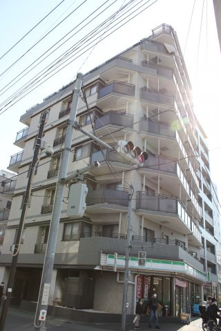 パークノヴァ府中の外観